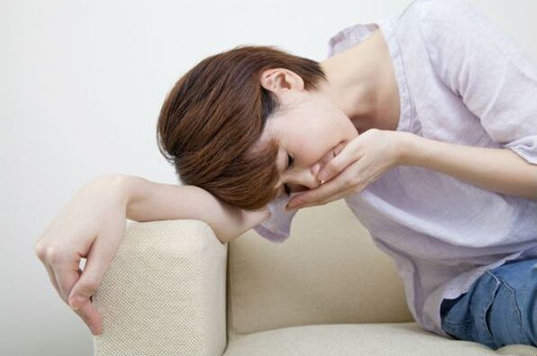 Nausea is a common symptom of helminthiasis